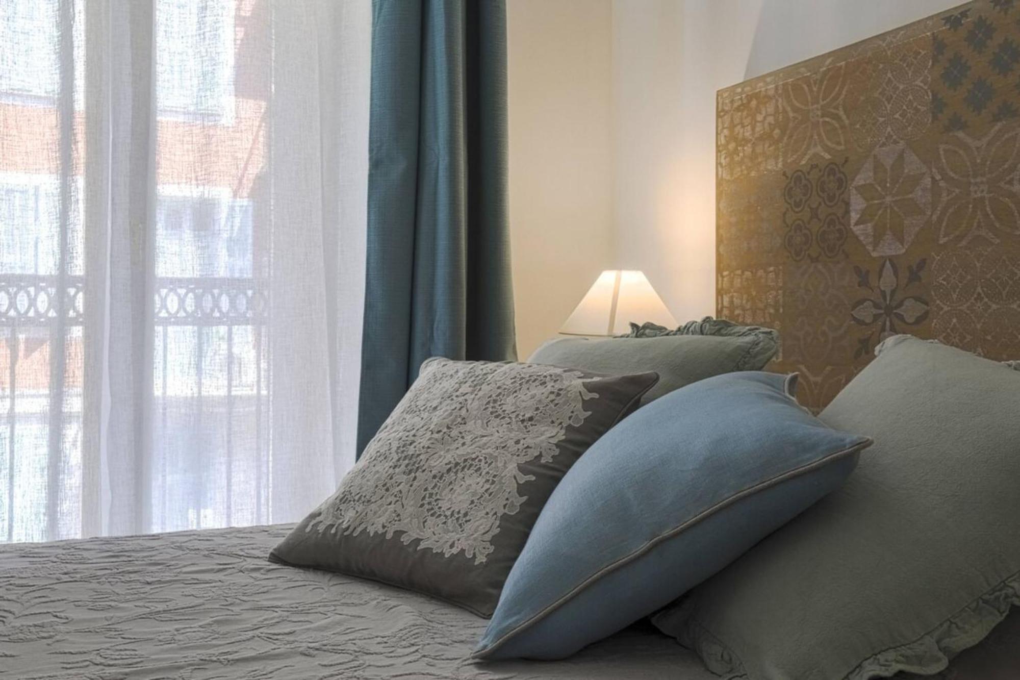 Cassini Gt - 1 Bedroom - Balcony - Place Garibaldi ニース エクステリア 写真